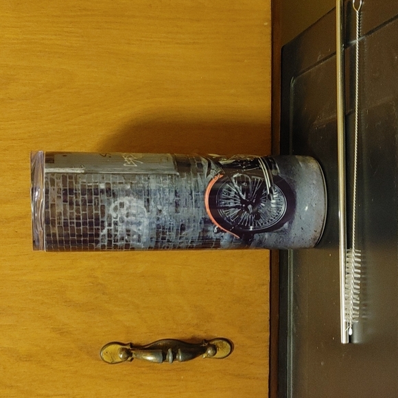 20oz skinny tumbler - Picture 2 of 5